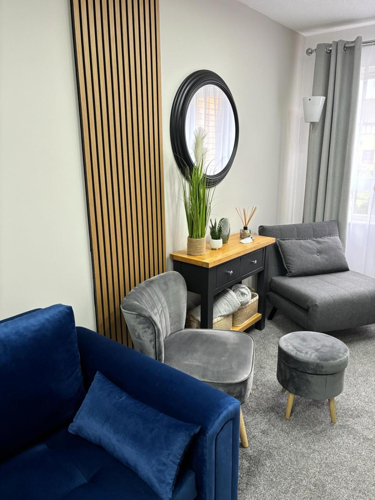 Stylish Home In Linlithgow With Free Parking Exterior foto