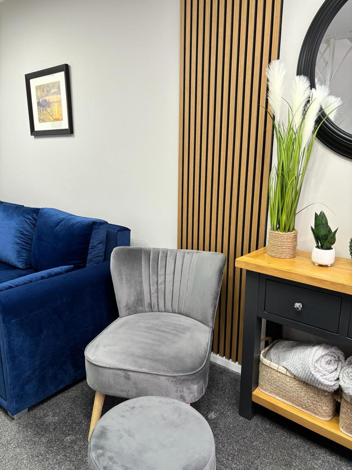 Stylish Home In Linlithgow With Free Parking Exterior foto